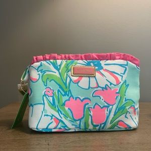 NWT Lilly Pulitzer makeup bag medi